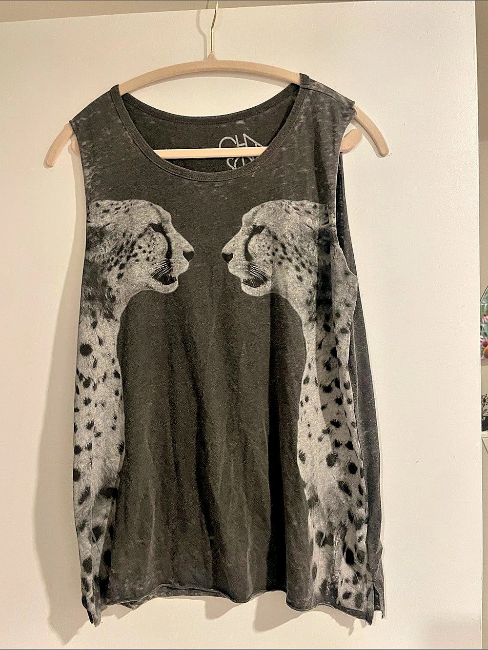 Chaser Graphic Animal Print Tank Top Size Large